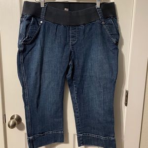 Old Navy denim maternity capris sz XL